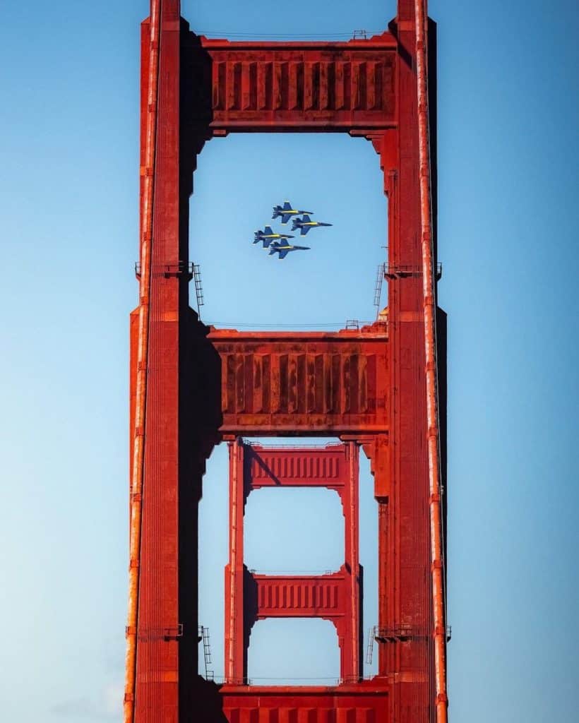 37 Epic Photos Of The Blue Angels Flying Over San Francisco This Weekend