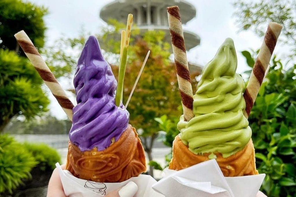 This Japanese Dessert Shop Serves Picture-Perfect Taiyaki