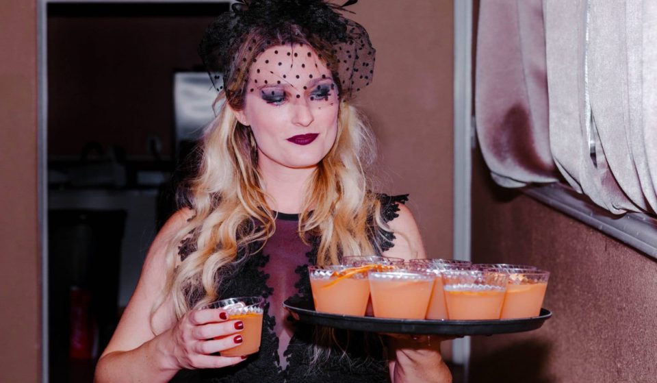 Hear The Darkest Stories While Enjoying Delicious Cocktails At SF’s Haunted Tavern Bar