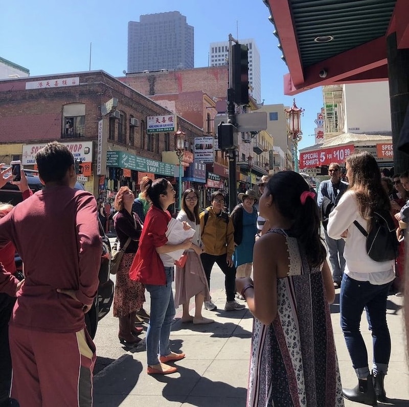 SF City Guides tour in Chinatown