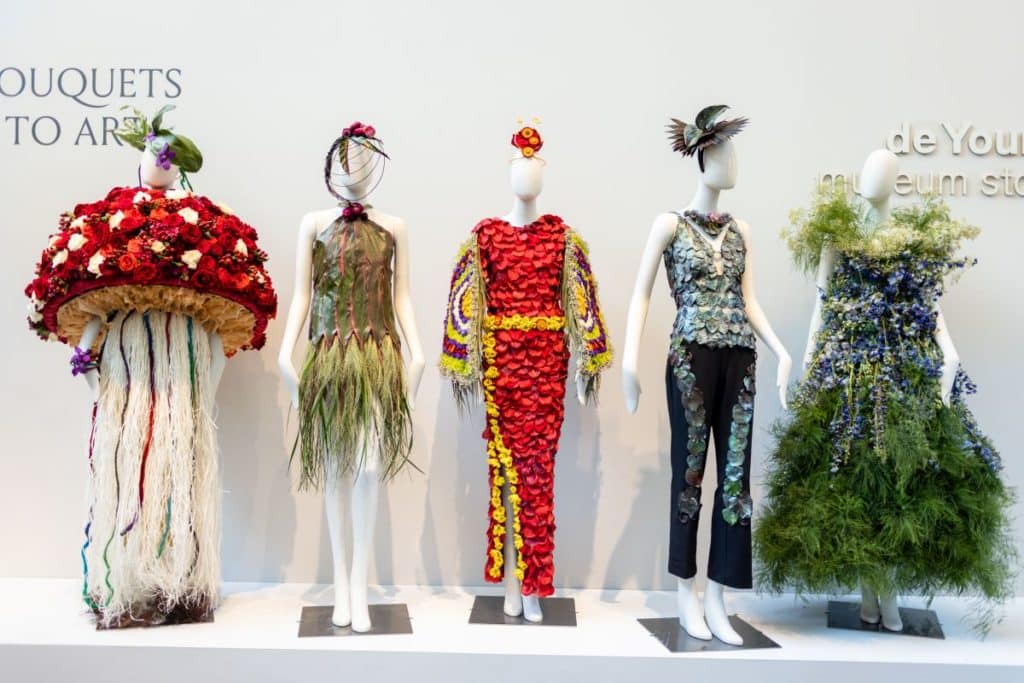 A Delightful Floral Art Exhibition Returns To The De Young For One Week Only